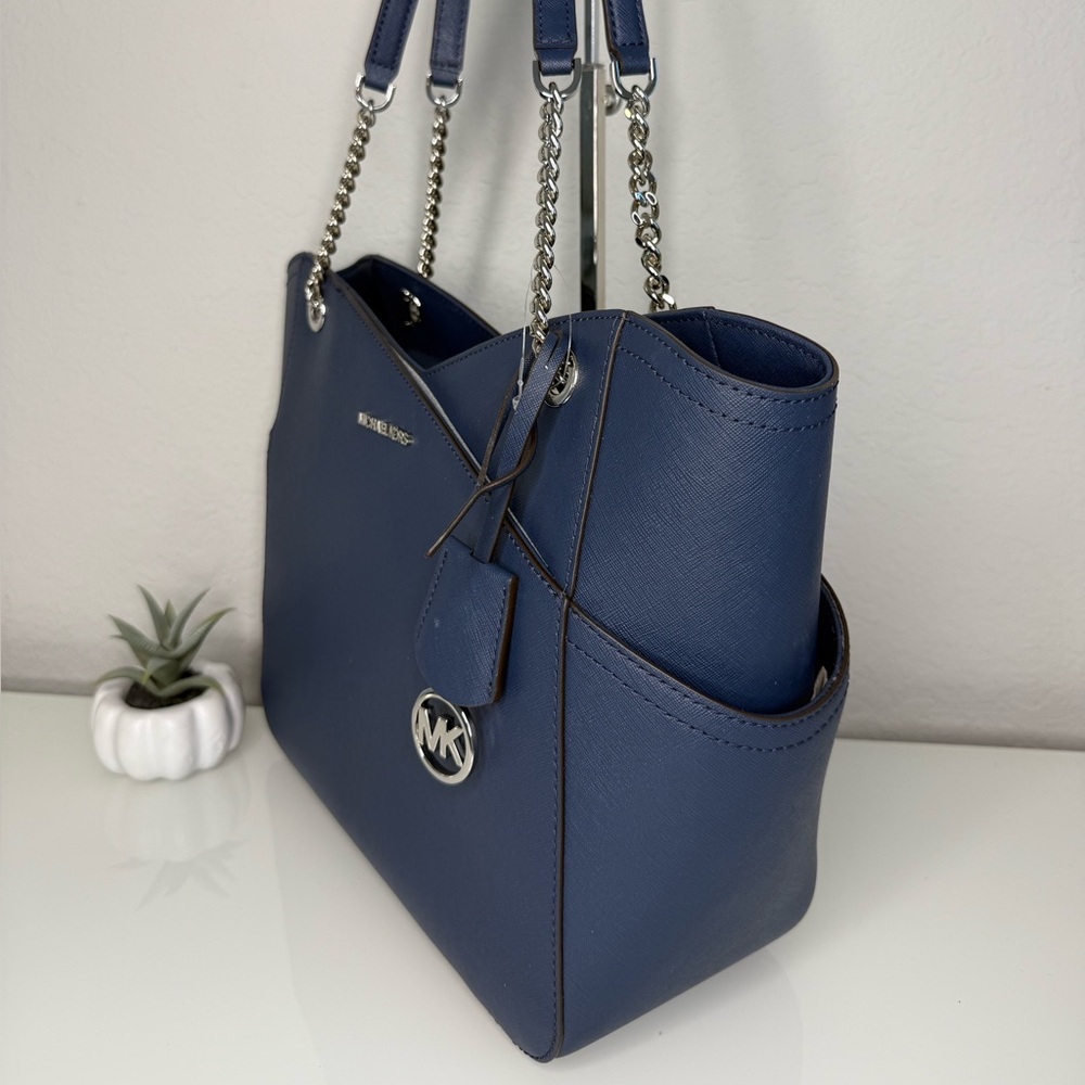 3pcs MICHAEL KORS Jet Set Travel Tote, Signature Wristlet / Wallet & Purse Hook - Picture 8 of 14
